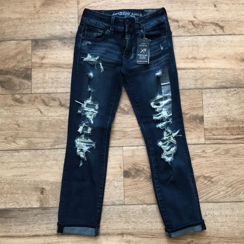 BRAND NEW American Eagle 360° Crop Jeans